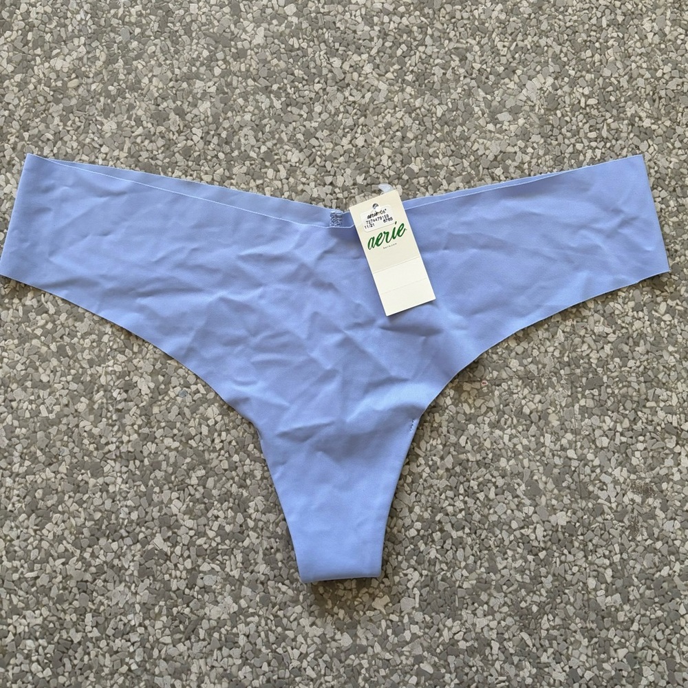 Aerie cornflower blue seamless thong size medium